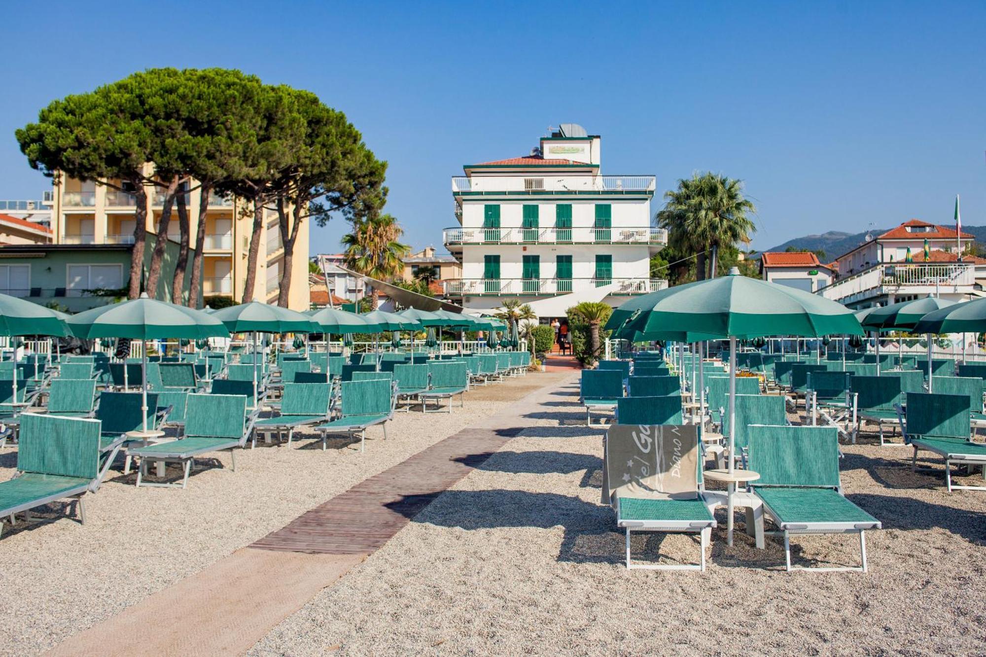 Hotel Gabriella Diano Marina Exterior photo
