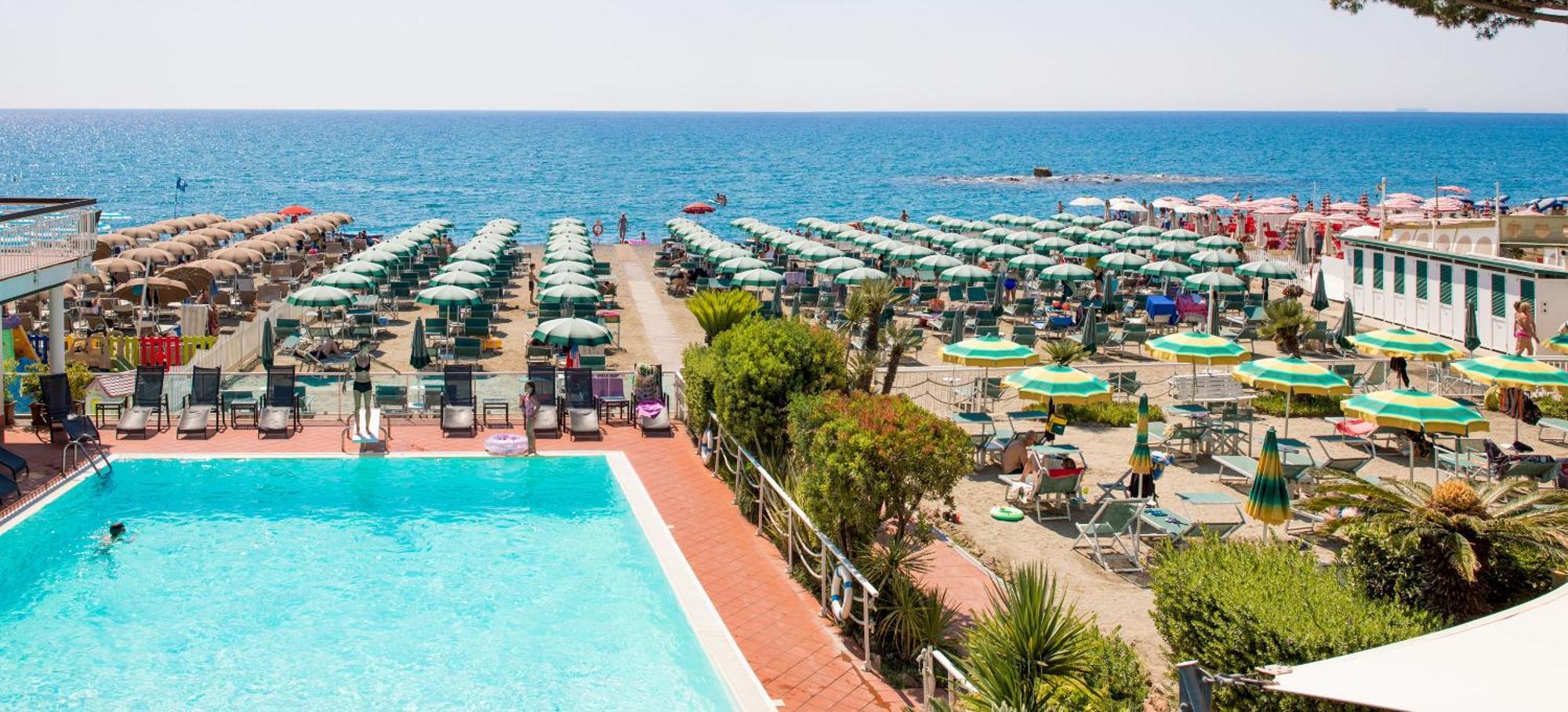 Hotel Gabriella Diano Marina Exterior photo