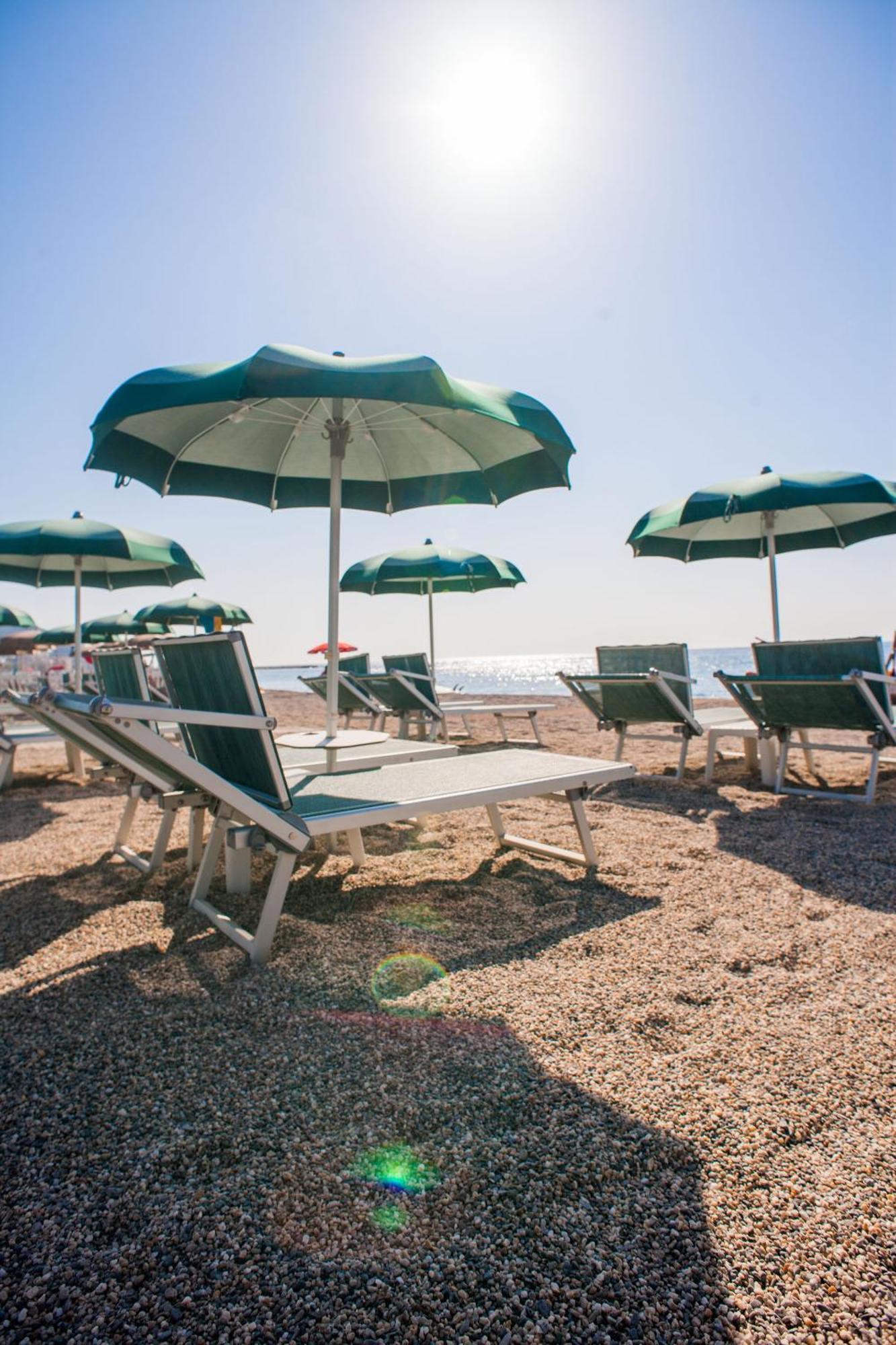 Hotel Gabriella Diano Marina Exterior photo